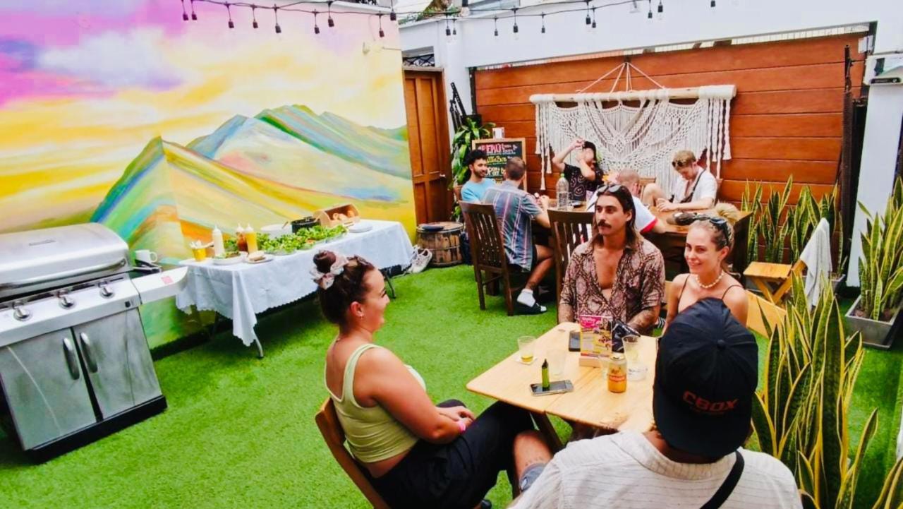 Rainbow Hostel Ліма Екстер'єр фото